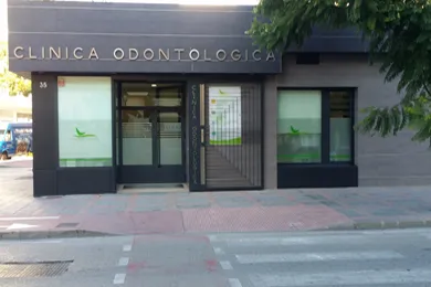 Clínica Dental Los Boliches